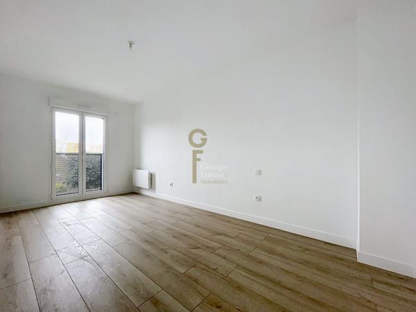 À Vendre : Maison Neuve 4 Pièces avec Jardin et Parking à Croix