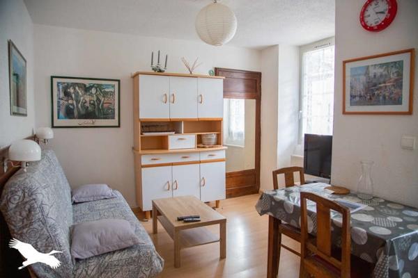 Maison à vendre |  Capvern |  18 pièces | 464 m²