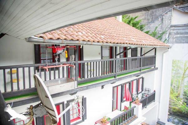 Maison à vendre |  Capvern |  18 pièces | 464 m²