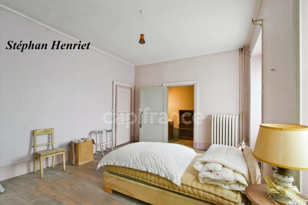 Propriete à vendre 9 pièces VOUZIERS (08)