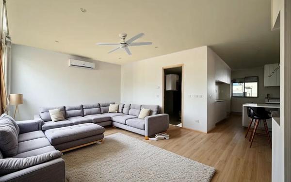 Maison à vendre    5 pièces •  Générac