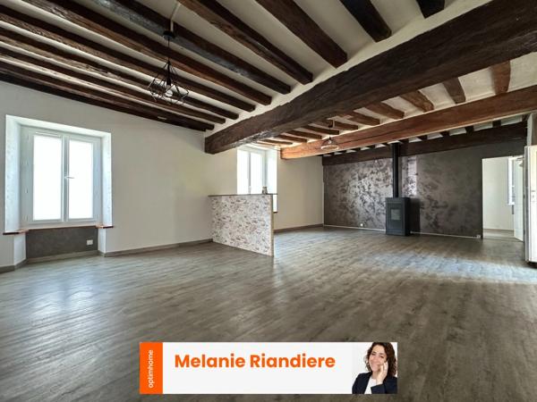 Maison de caractère à vendre à Courcelles-la-Forêt – 5 chambres, jardin et dépendances