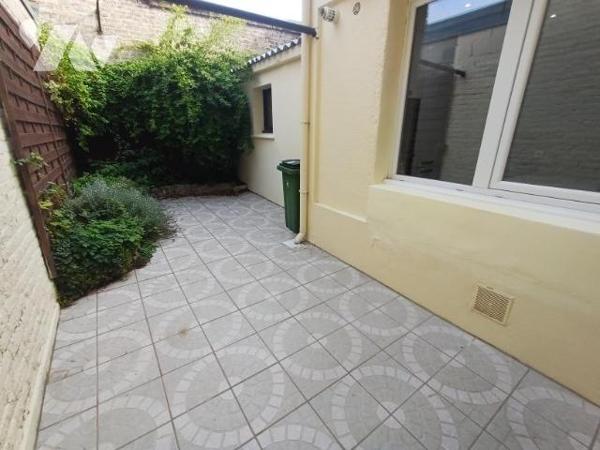 BAS HENRIVILLE : Jolie maison renovée de 133 m² avec TERRASSE