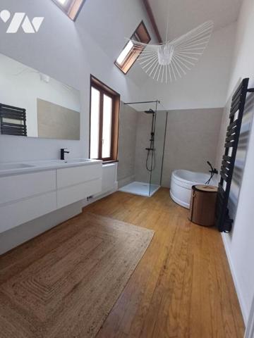 BAS HENRIVILLE : Jolie maison renovée de 133 m² avec TERRASSE