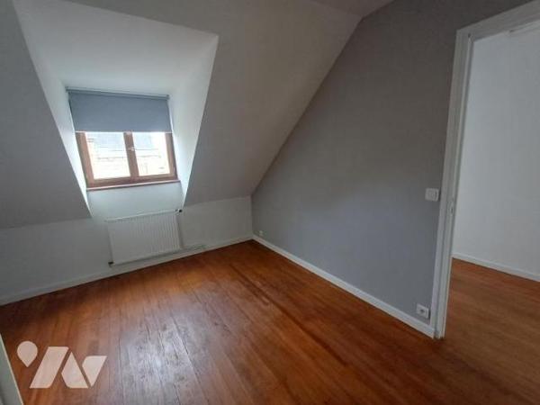 BAS HENRIVILLE : Jolie maison renovée de 133 m² avec TERRASSE