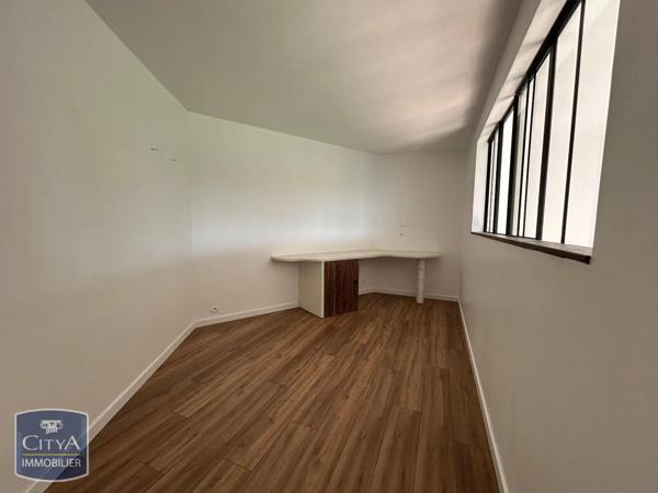 Appartement à louer 3 pièces 82.64m² Angers (49100)