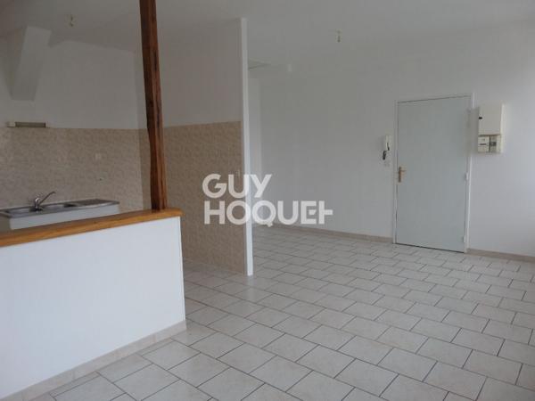 Bel immeuble de rapport 76320