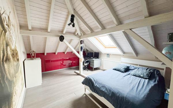 Maison à vendre    5 pièces • 200 m2 Souffelweyersheim