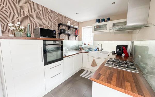 Maison à vendre    5 pièces • 200 m2 Souffelweyersheim