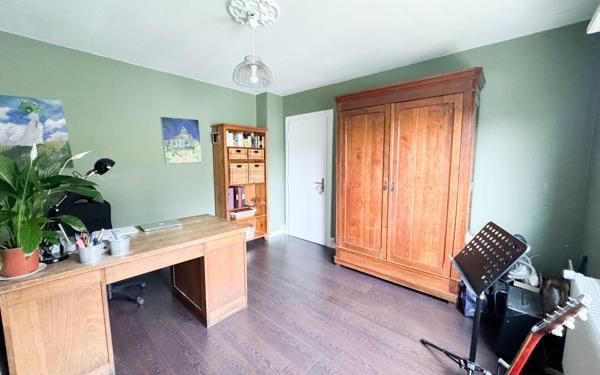 Maison à vendre    5 pièces • 200 m2 Souffelweyersheim