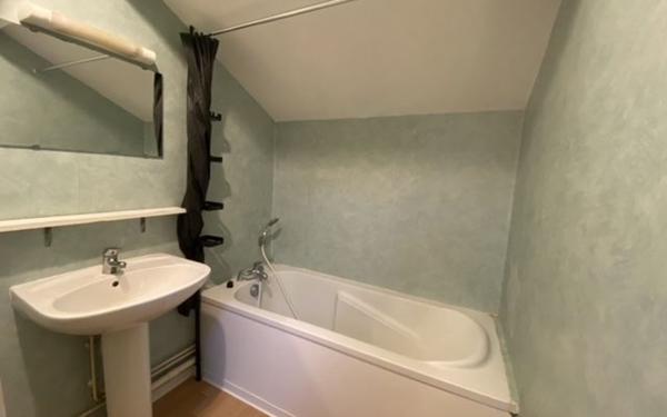 Appartement à louer    2 pièces •  Mont-de-Marsan