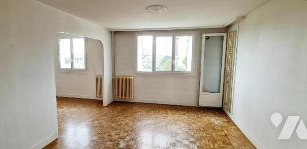 A MELUN, résidence de la Chasse, à 10mn en voiture ou 4 stations de bus de la gare de MELUN (li...