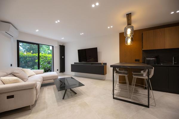 Appartement 2 pièce(s) d'exception en rez de jardin