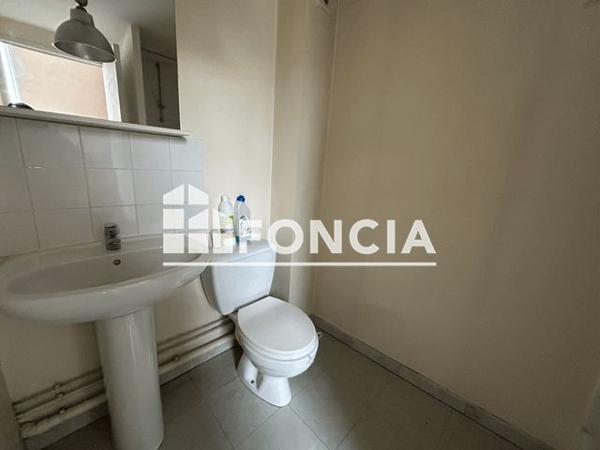 Location Studio 25.71 m² - 76-78 RUE DE MONTBERNAGE Poitiers 86000