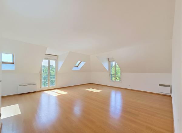 Appartement F3 Villenoy - place de parking