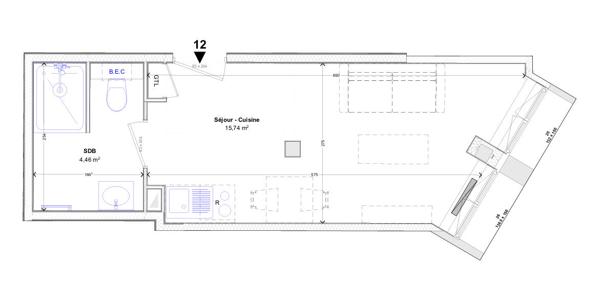 Coeur de ville – studio contemporain en dernier étage