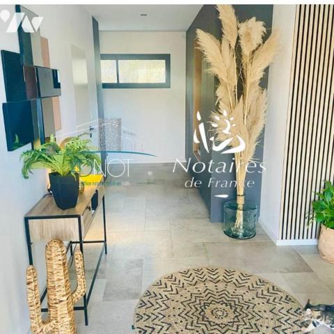 TRES BELLE VILLA D'ARCHITECTE