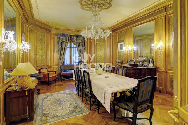 Paris XVI, Appartement d'exception, très haut standing, face Tour Eiffel