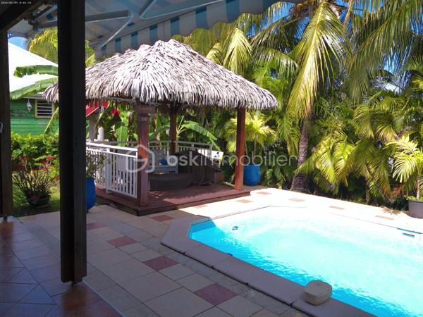 Propriete de 303 m²