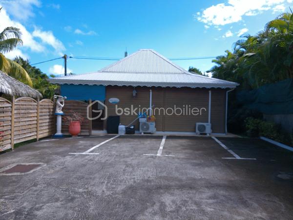 Propriete de 303 m²