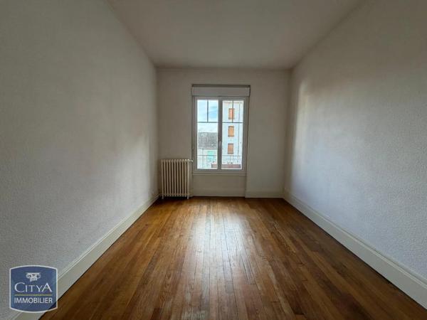 Appartement à louer 4 pièces 110.1m²