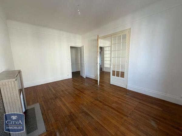 Appartement à louer 4 pièces 110.1m²