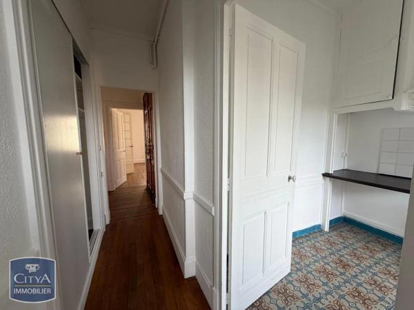 Appartement à louer 4 pièces 110.1m²