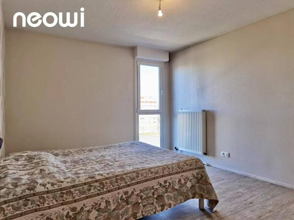 Appartement T5 - ascenseur - garage -balcon