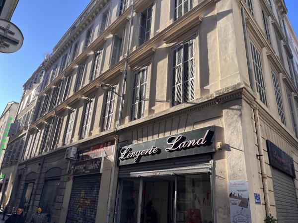 Appartement à MARSEILLE 1ER ARRONDISSEMENT (13001)