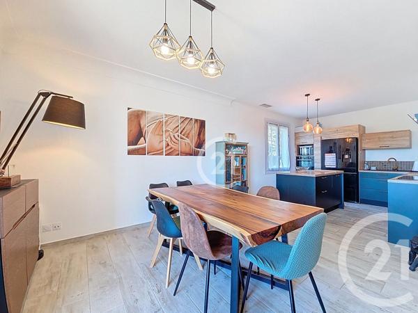 Maison à vendre  5 pièces - 135,83 m2 MOURIES - 13