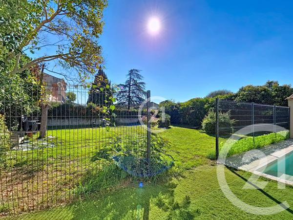 Maison à vendre  5 pièces - 135,83 m2 MOURIES - 13