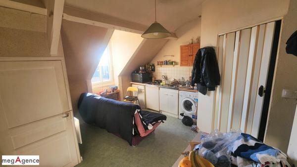 Appartement à FOUGERES, 35300 - 1 pièce 16m²