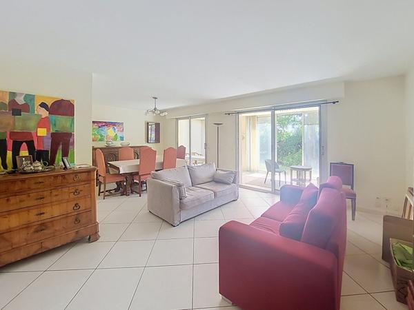 Appartement T3 avec jardin privatif, garage et cave ? Proche du Parc de Moine