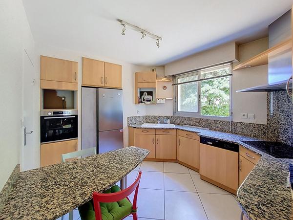 Appartement T3 avec jardin privatif, garage et cave ? Proche du Parc de Moine