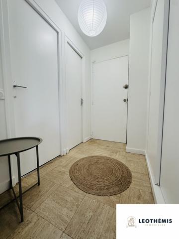 SPACIEUX APPARTEMENT – APERÇU MER