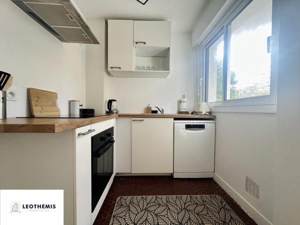SPACIEUX APPARTEMENT – APERÇU MER