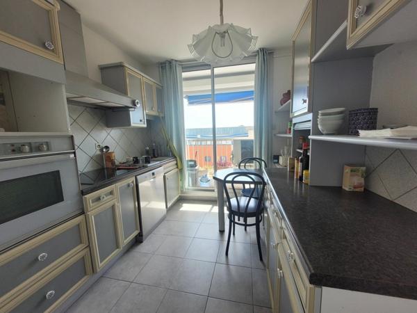 Appartement à vendre    3 pièces • 88,88 m2 Bagnols-sur-Cèze