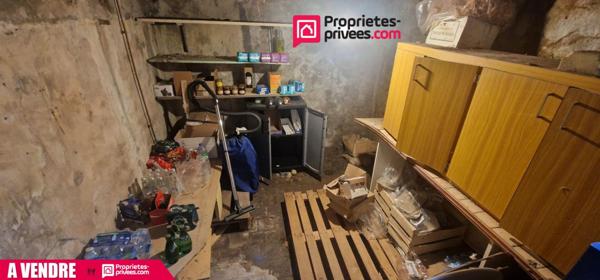Local commercial et appartement - 110 m² - centre ville de Selles sur Cher