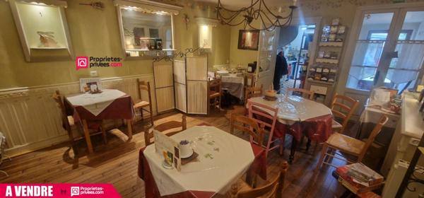 Local commercial et appartement - 110 m² - centre ville de Selles sur Cher