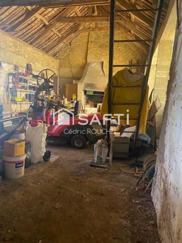 Longère à restaurer entièrement sur Clohars Carnoet