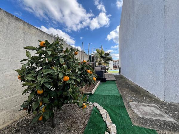 À Maraussan, villa F4 avec piscine et charme unique Maraussan
