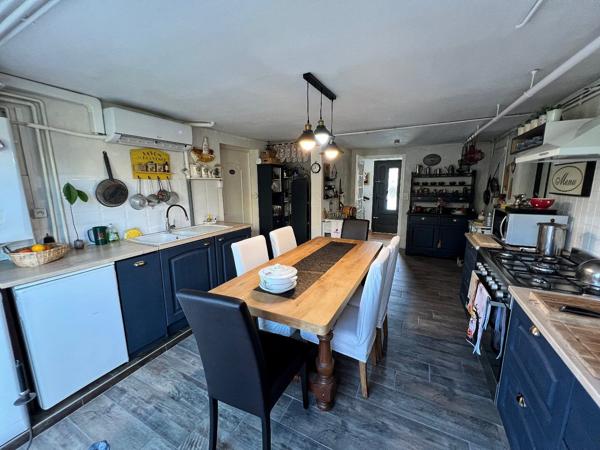 À Maraussan, villa F4 avec piscine et charme unique Maraussan