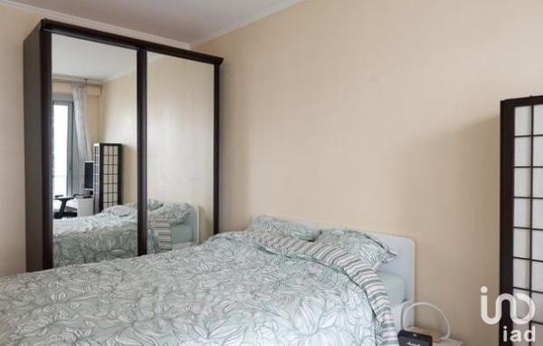 Location appartement 3 pièces 62 m² Paris 19