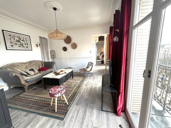 Troyes Hyper Centre, Très Bel appartement T3, rénové et vendu meublé.
