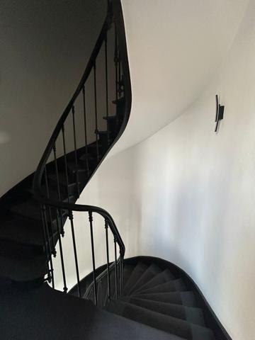 Troyes Hyper Centre, Très Bel appartement T3, rénové et vendu meublé.