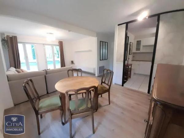 Appartement à louer 3 pièces 70.42m² Saint-André (59350)