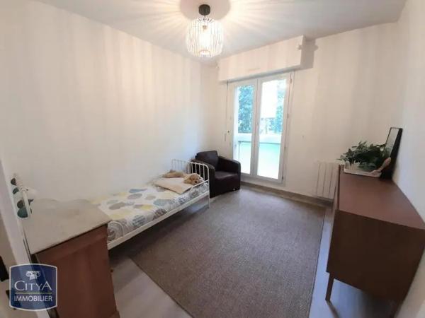 Appartement à louer 3 pièces 70.42m² Saint-André (59350)