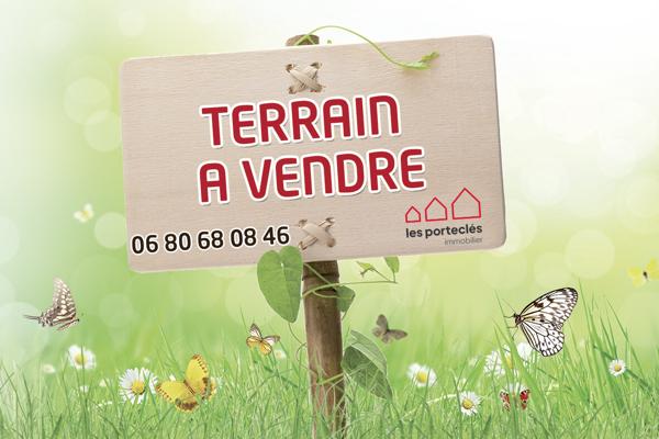 Terrain constructible à 700m de la plage