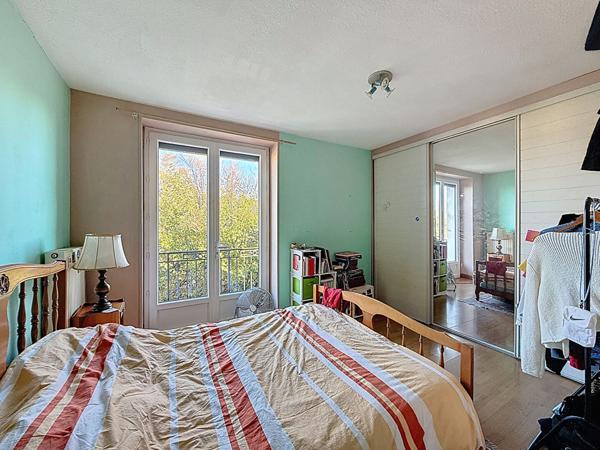 Maison Villieu Loyes Mollon 160m2, 4 chambres, dépendance, vue imprenable!