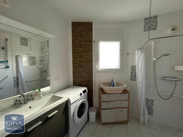 Appartement à louer 2 pièces 47.39m²